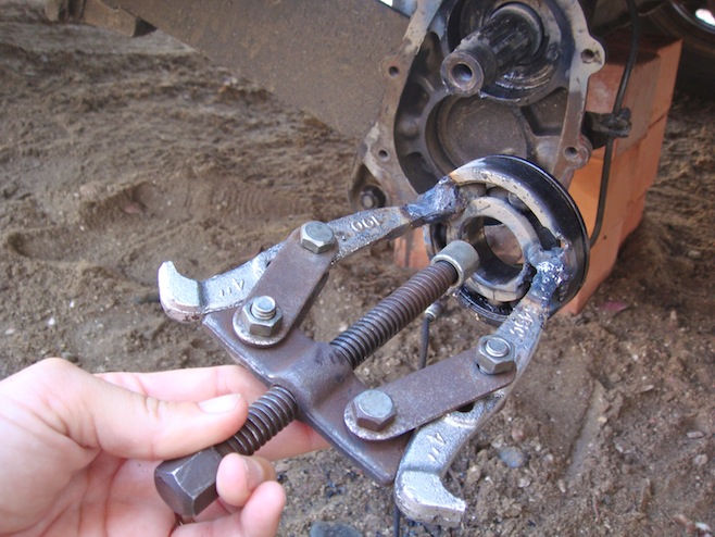 PE RGB Our Bearing Puller